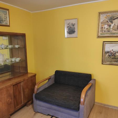 Dom Pod Zegarem Apartman Przemyśl Kültér fotó