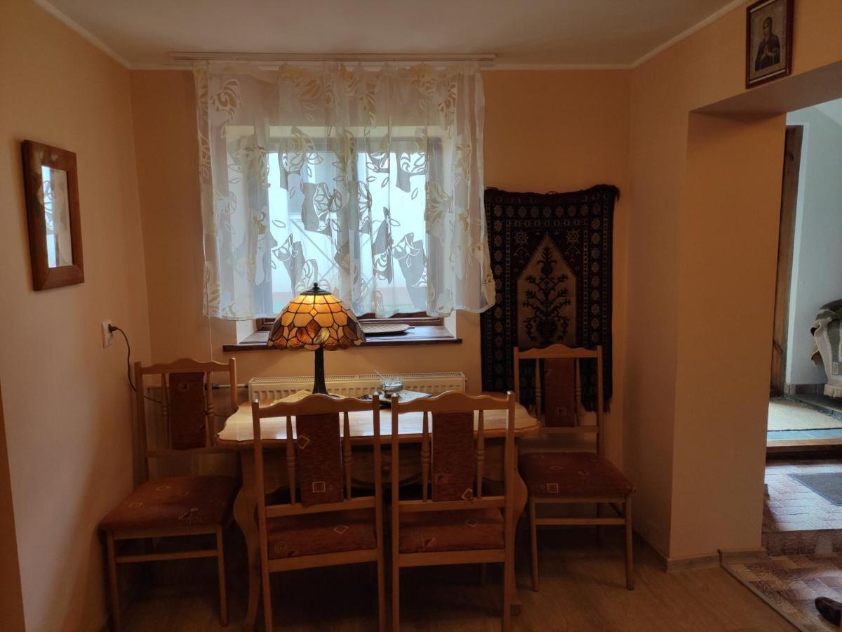 Dom Pod Zegarem Apartman Przemyśl Kültér fotó